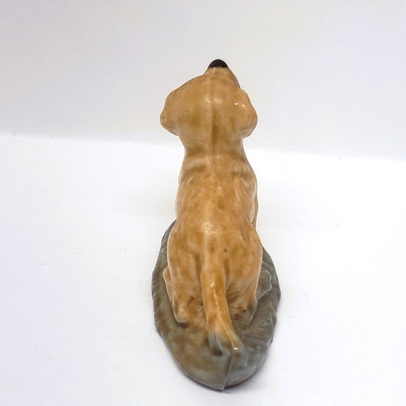 Vintage Wade Whimsies Red Rose Tea Figurines Lemur Hippo Puppy Dog Lot x4 - Picture 15 of 16